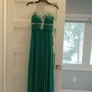 Donating-make offer if interested